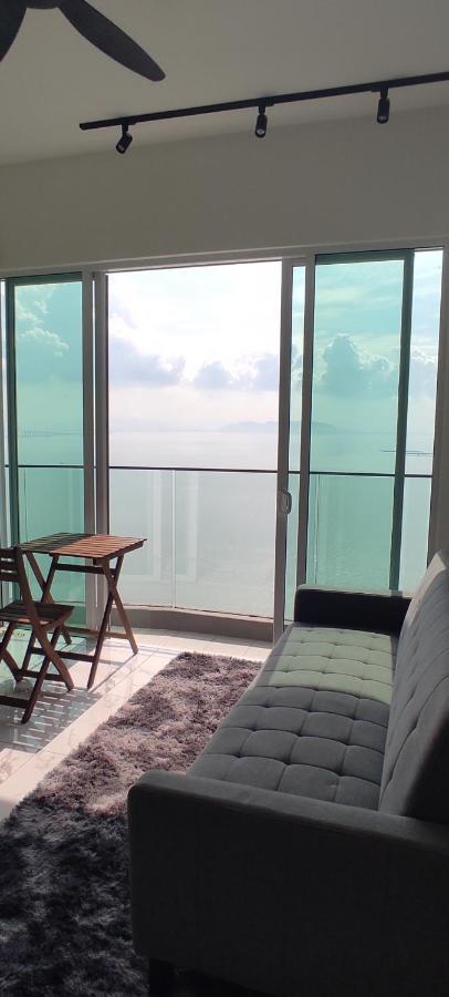 Infinite Seaview With Penang Bridge Suite With Sunrise Up To 11 Person Bayan Lepas Ngoại thất bức ảnh