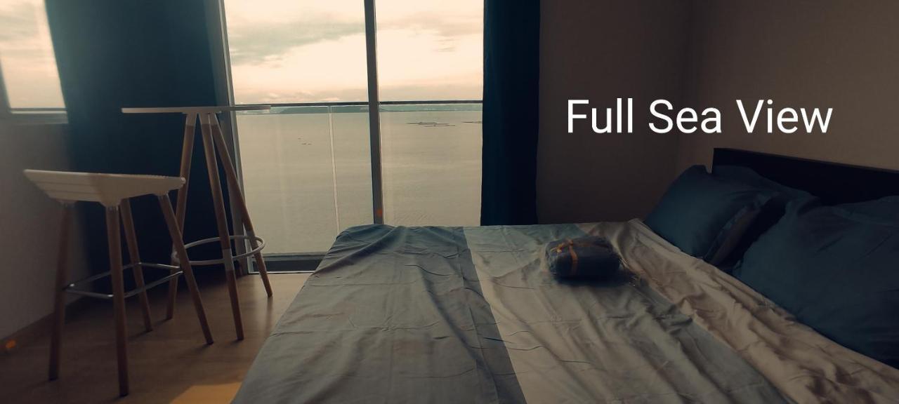 Infinite Seaview With Penang Bridge Suite With Sunrise Up To 11 Person Bayan Lepas Ngoại thất bức ảnh