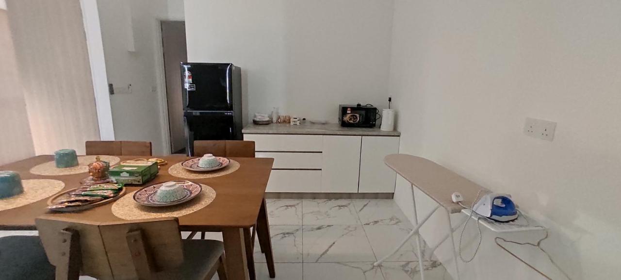 Infinite Seaview With Penang Bridge Suite With Sunrise Up To 11 Person Bayan Lepas Ngoại thất bức ảnh