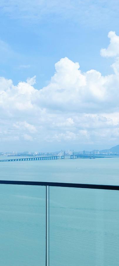 Infinite Seaview With Penang Bridge Suite With Sunrise Up To 11 Person Bayan Lepas Ngoại thất bức ảnh