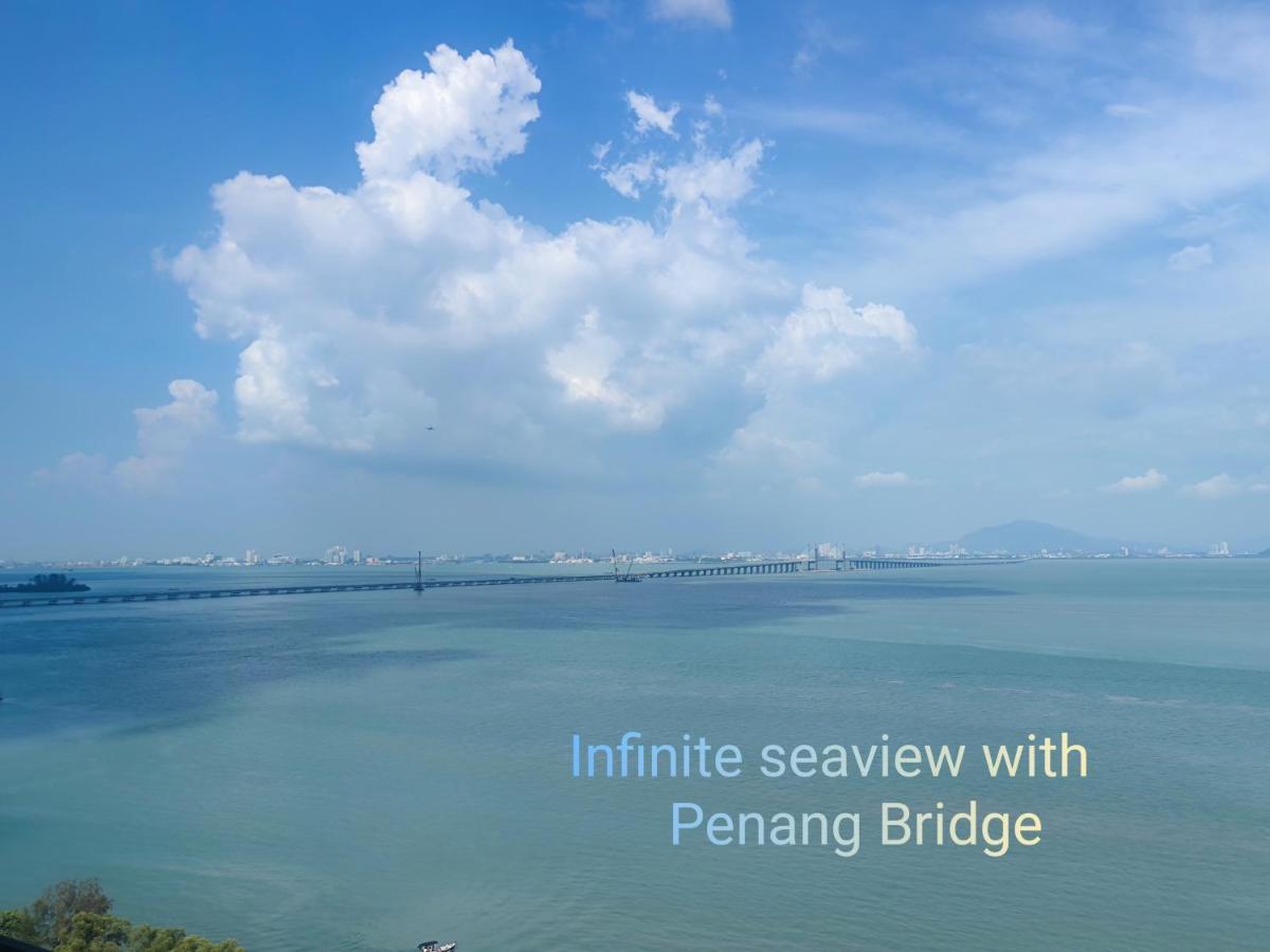 Infinite Seaview With Penang Bridge Suite With Sunrise Up To 11 Person Bayan Lepas Ngoại thất bức ảnh