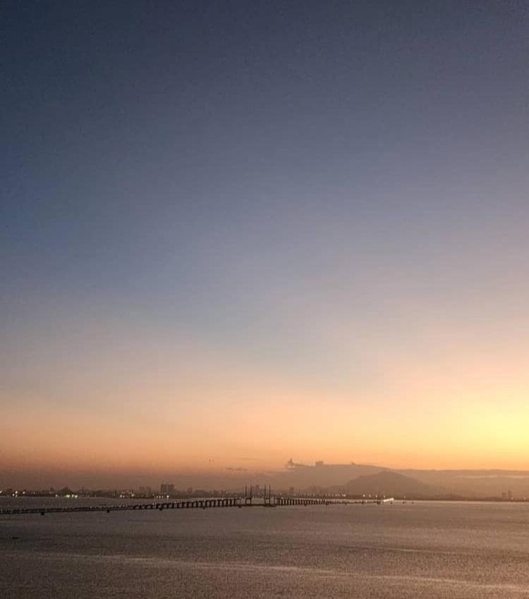 Infinite Seaview With Penang Bridge Suite With Sunrise Up To 11 Person Bayan Lepas Ngoại thất bức ảnh