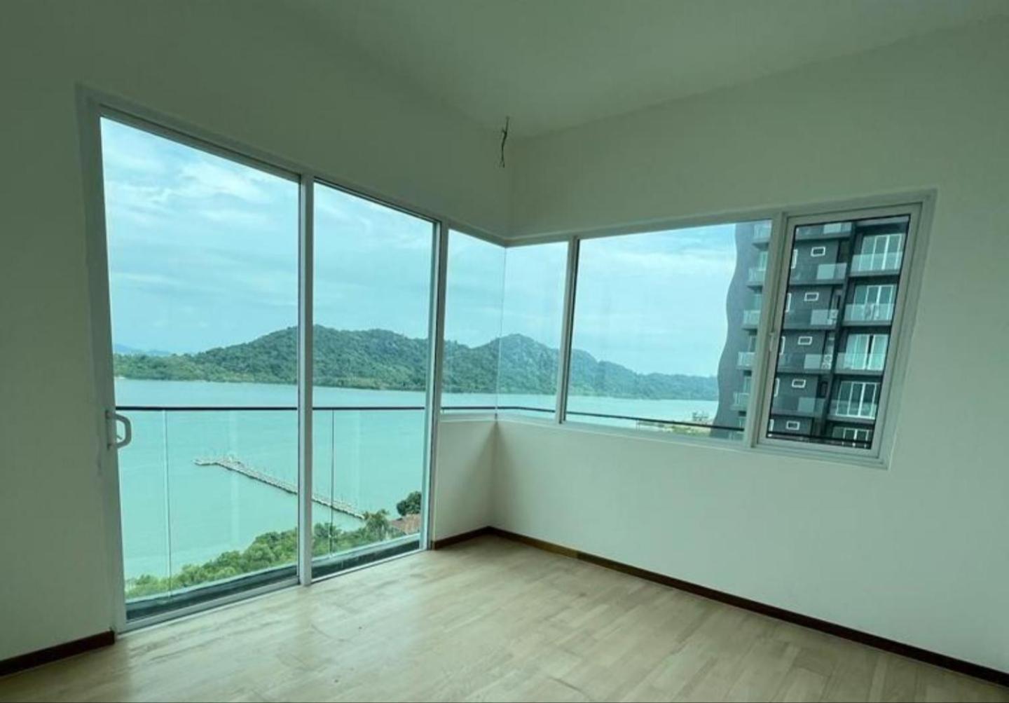 Infinite Seaview With Penang Bridge Suite With Sunrise Up To 11 Person Bayan Lepas Phòng bức ảnh